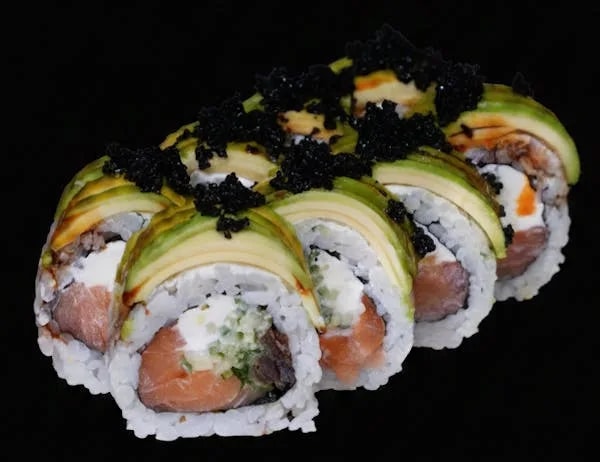 Philadelphia avocado salmon (8 szt)