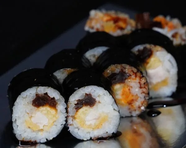 Maki chicken (8 szt)
