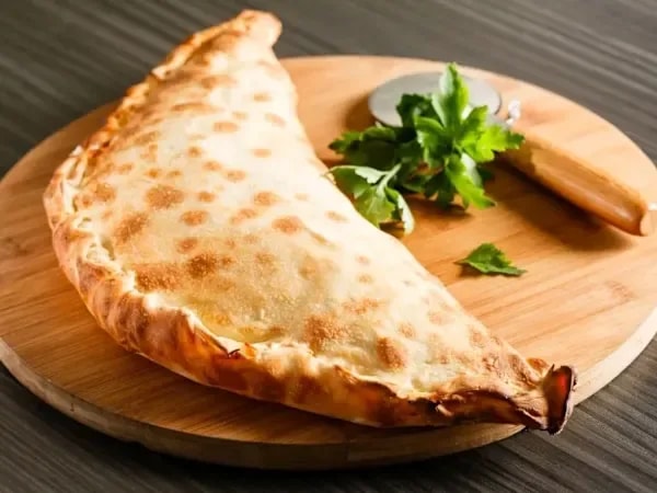 Pizza Calzone